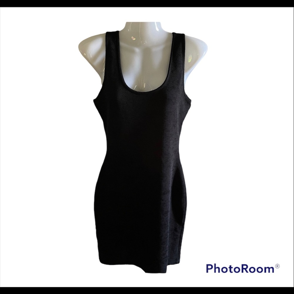 Forever 21 Woman’s BodyCon Mini Dress B4